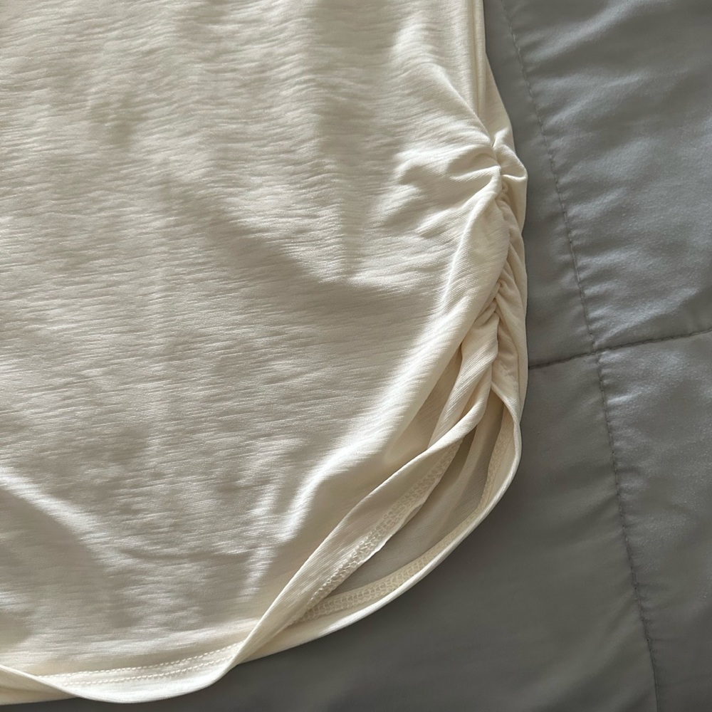 Cream top - Picture 3 of 4